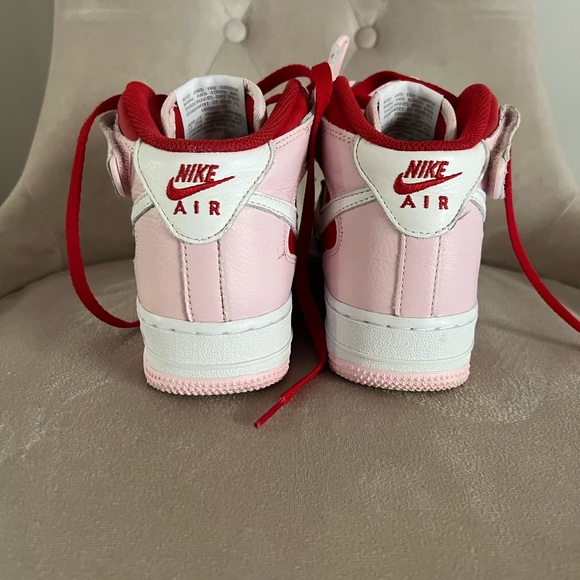 VALENTINE RED AND BARBIE LIGHT PINK NIKE AIR FORCE ONES- WOMEN SIZE 5.5 - Picture 4 of 8